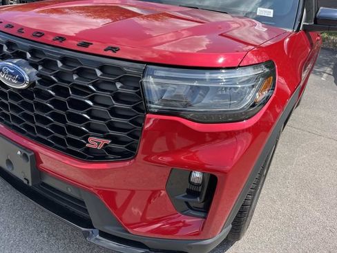 Used 2025 Ford Explorer ST w/ Sun And Sound Package AWD/4WD image 11
