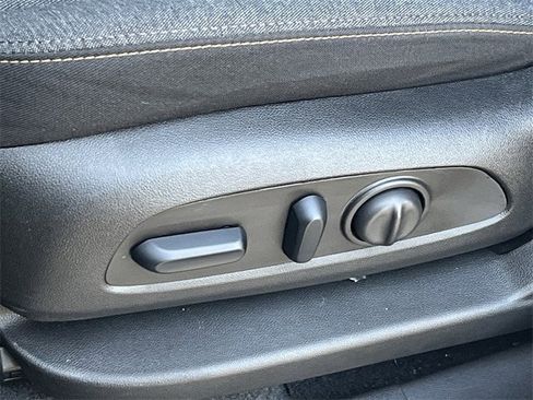 Used 2024 Chevrolet Equinox LT w/ LPO, Floor Liner Package image 28