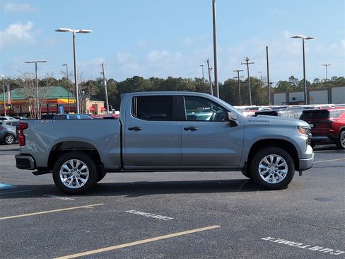 New 2026 Chevrolet Silverado 1500 Custom image 7