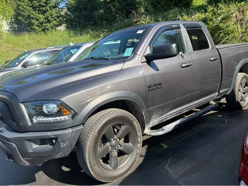 Used 2019 RAM 1500 Classic Warlock AWD/4WD image 3