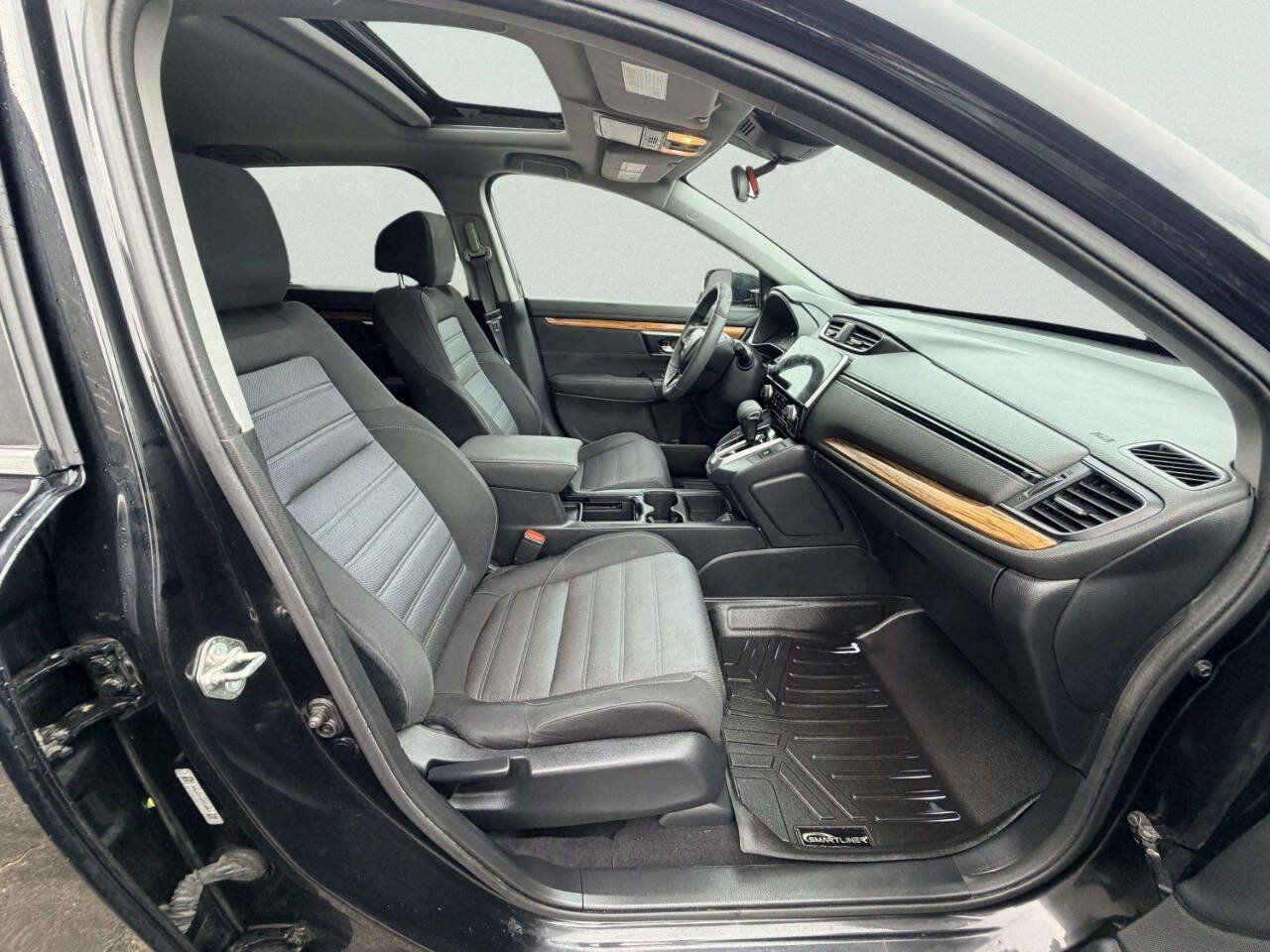 Used 2017 Honda CR-V EX image 30