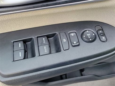 Certified 2022 Honda CR-V EX image 20