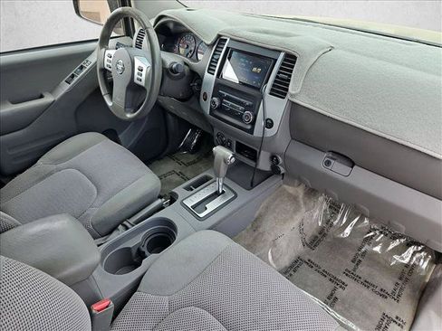 Used 2017 Nissan Frontier SV AWD/4WD image 26