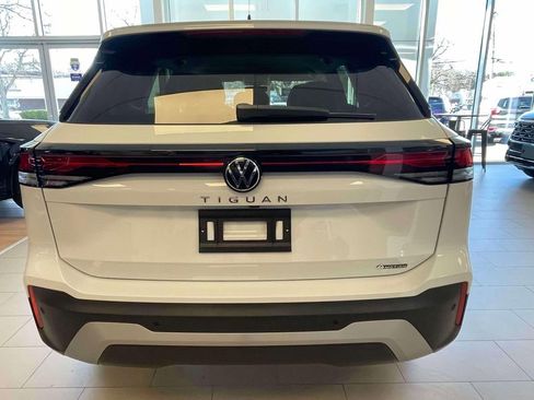 New 2026 Volkswagen Tiguan S AWD/4WD image 7
