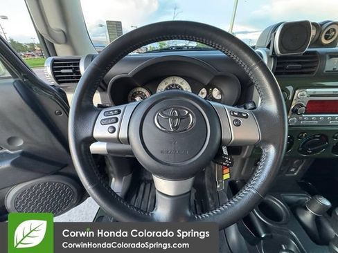 Used 2014 Toyota FJ Cruiser 4WD w/ Upgrade Package image 14