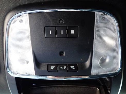 Used 2017 Jeep Grand Cherokee Altitude AWD/4WD image 22