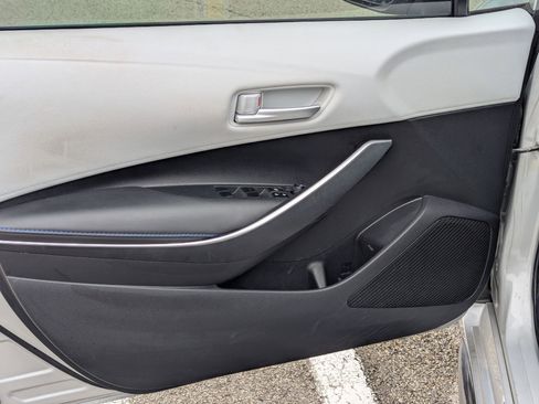 Used 2020 Toyota Corolla SE image 11