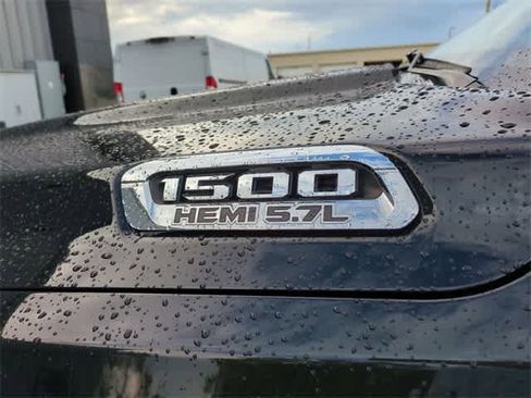 Used 2022 RAM 1500 Laramie w/ Sport Appearance Package image 13