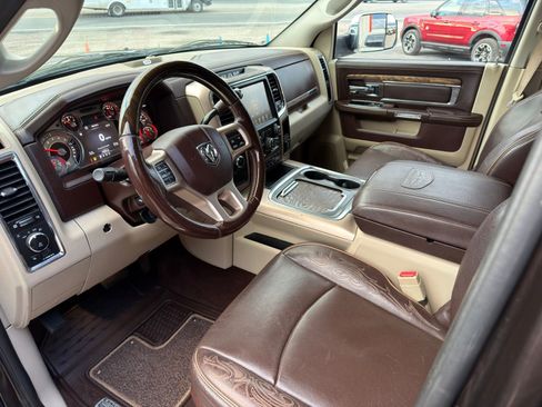 Used 2017 RAM 3500 Laramie Longhorn image 18