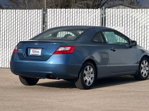 Used 2011 Honda Civic LX image 4