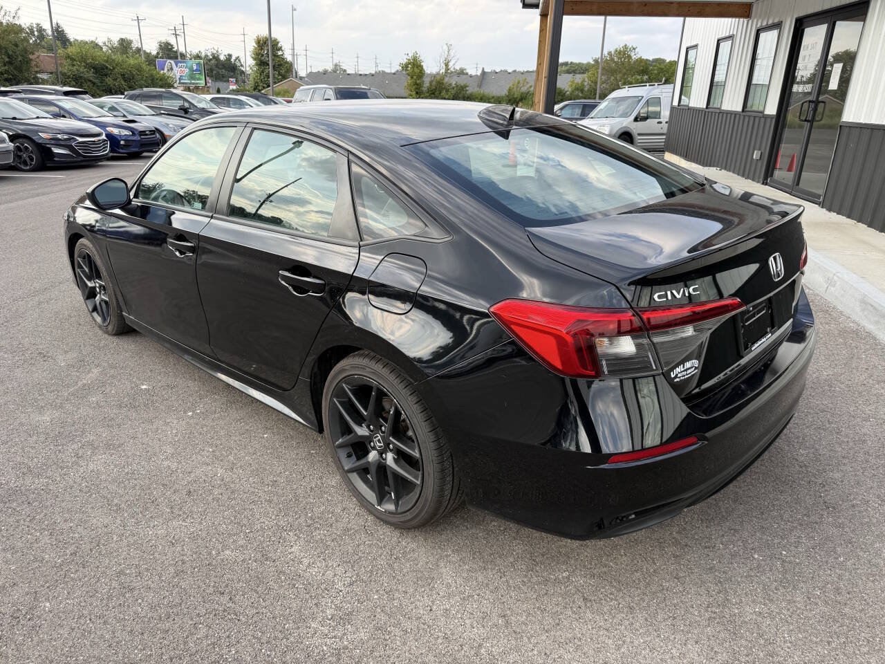 Used 2022 Honda Civic Sport image 13
