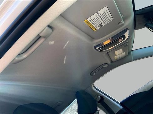Used 2025 Hyundai Kona SEL FWD image 29