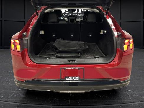 Used 2023 Ford Mustang Mach-E Premium image 15