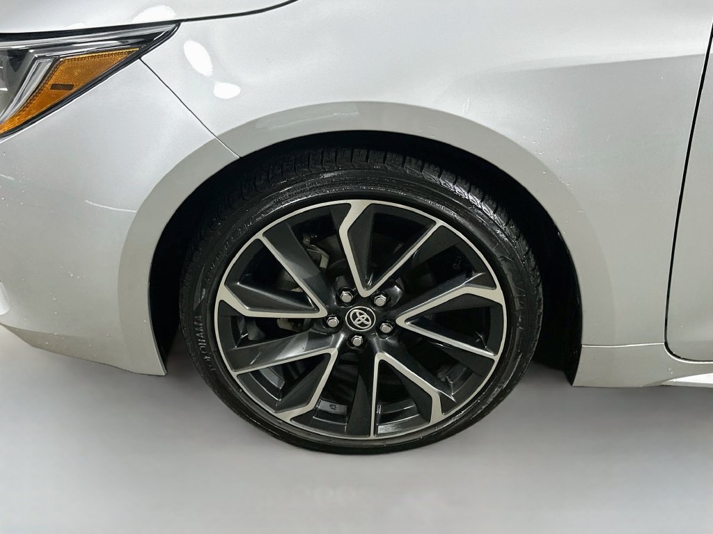 Used 2021 Toyota Corolla XSE FWD image 8