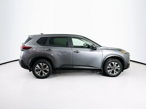 Used 2023 Nissan Rogue SV image 10