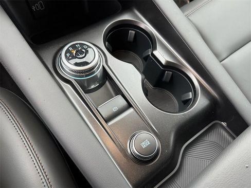 New 2026 Ford Explorer Active w/ Active Comfort Package image 18