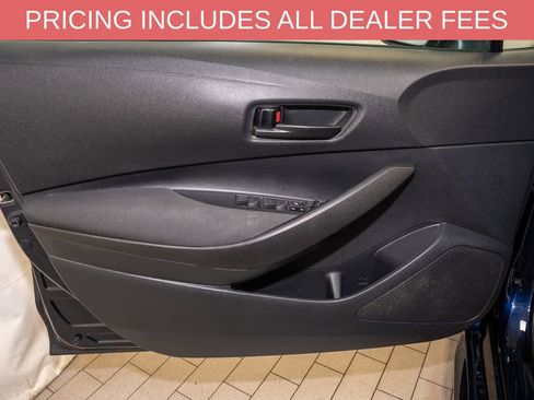 Used 2024 Toyota Corolla LE FWD image 11