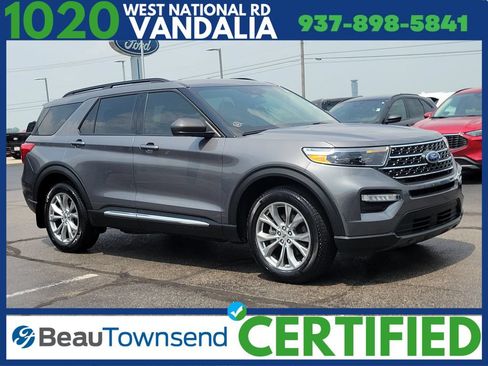 Certified 2023 Ford Explorer XLT w/ Equipment Group 202A AWD/4WD image 1