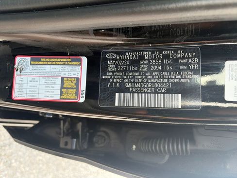 Used 2024 Hyundai Elantra SEL FWD image 30