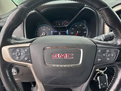 Used 2018 GMC Canyon Denali image 5