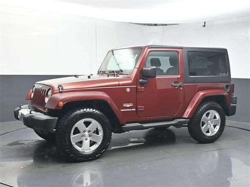 Used 2008 Jeep Wrangler Sahara w/ Dual Top Group image 4