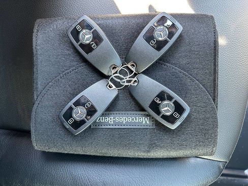 Used 2025 Mercedes-Benz Sprinter 2500 image 18