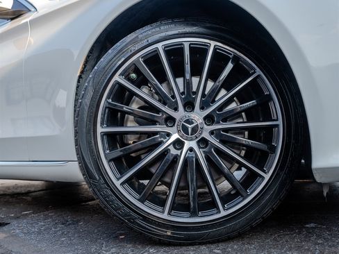 Used 2019 Mercedes-Benz C 300 Sedan image 13