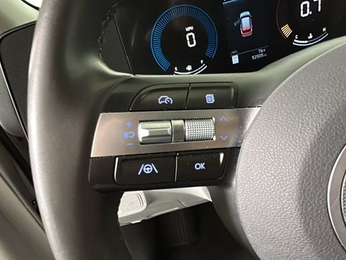Used 2025 Hyundai Kona SEL FWD image 19