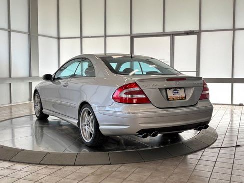 Used 2005 Mercedes-Benz CLK 55 AMG Coupe image 5
