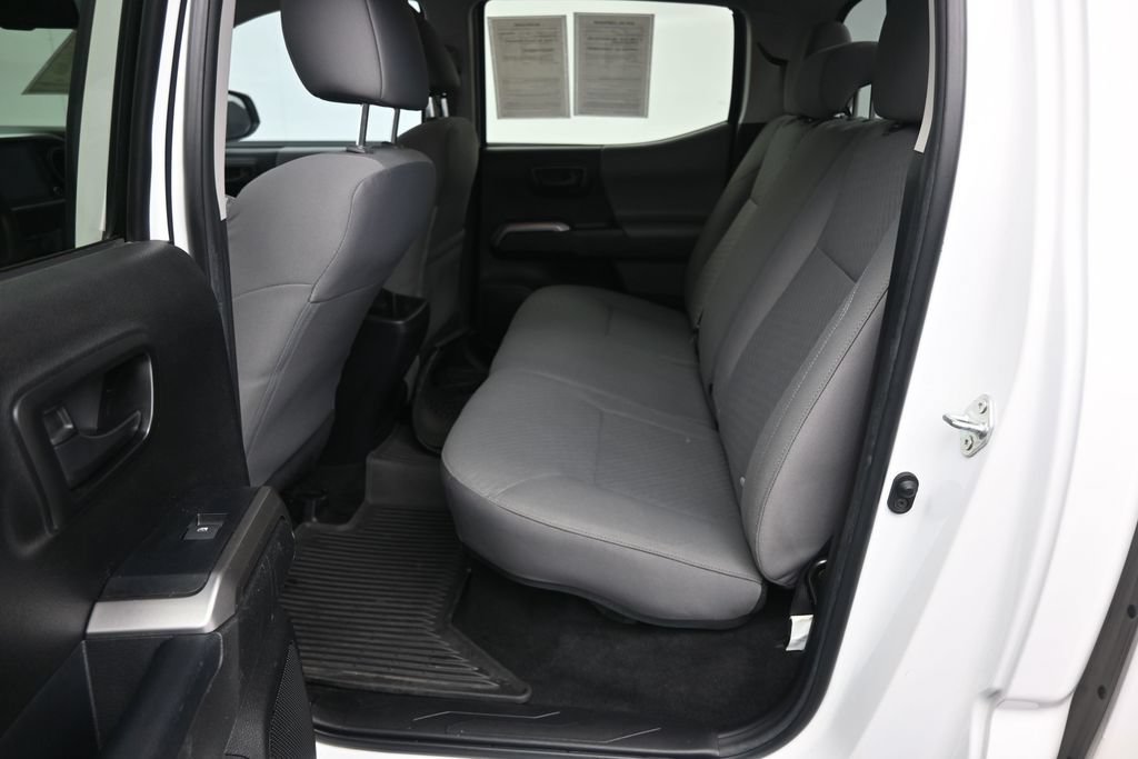 Used 2023 Toyota Tacoma SR5 AWD/4WD image 14