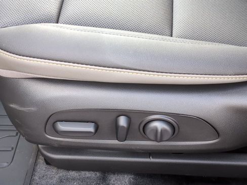 New 2026 Chevrolet Trax ACTIV w/ Sunroof Package FWD image 28