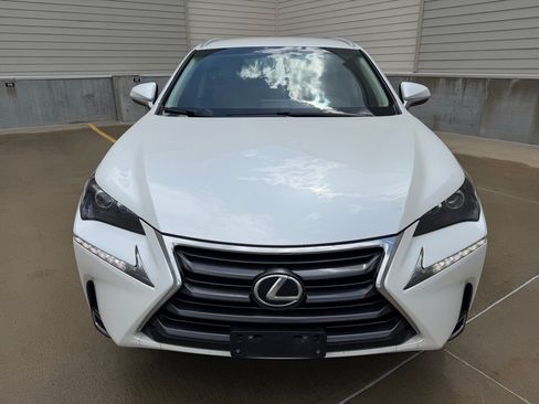 Used 2017 Lexus NX 200t FWD image 8