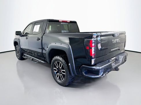 Used 2023 GMC Sierra 1500 AT4 w/ AT4 Preferred Package AWD/4WD image 5
