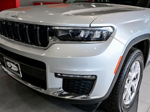 Used 2021 Jeep Grand Cherokee L Limited image 9