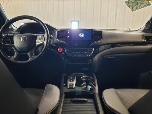 Used 2019 Honda Passport Touring image 12