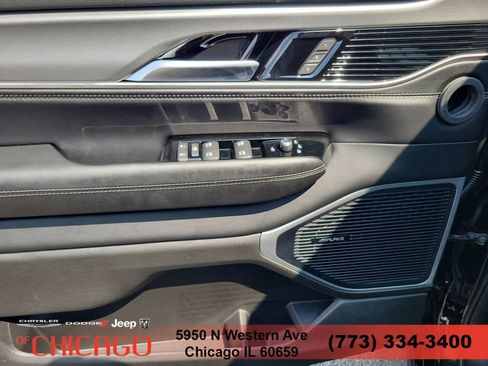 New 2026 Jeep Grand Wagoneer Limited w/ Convenience Group I AWD/4WD image 19