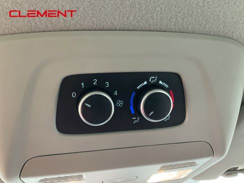 Used 2023 Ford Transit 350 XLT RWD image 14