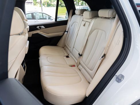 Used 2019 BMW X5 xDrive40i image 26