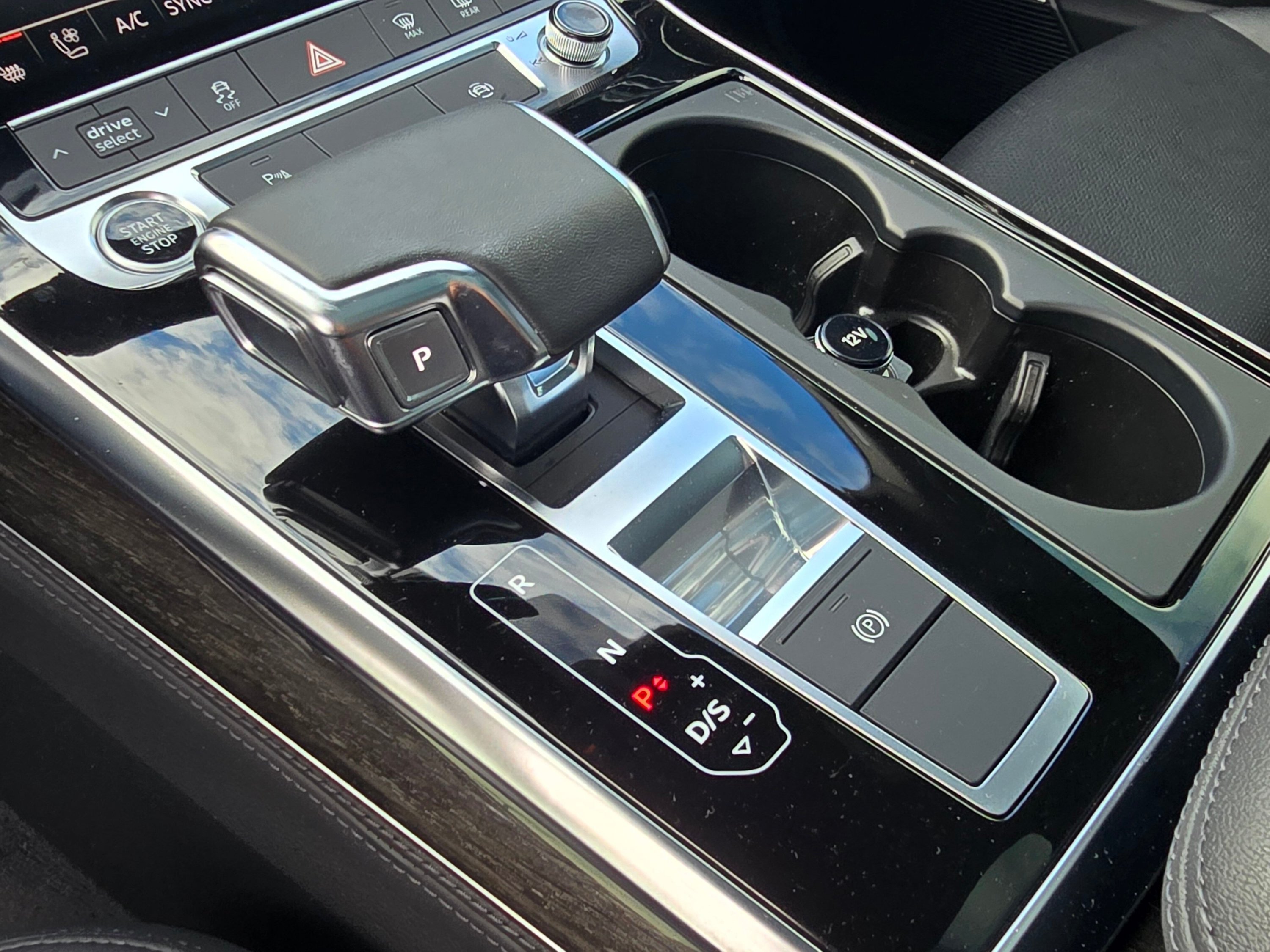 Used 2022 Audi Q7 3.0T Premium Plus AWD/4WD image 15