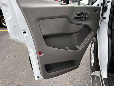 Certified 2024 Ford Transit 250 Low Roof w/ Exterior Upgrade Package RWD image 10