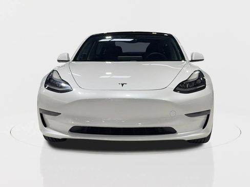 Used 2021 Tesla Model 3 Standard Range Plus image 5