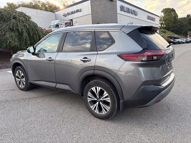 Certified 2023 Nissan Rogue SV w/ SV Premium B Package AWD/4WD image 3