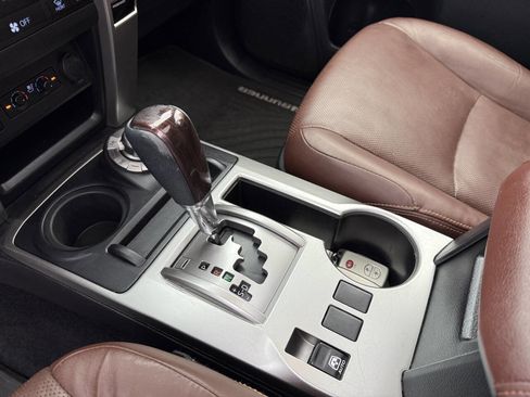 Used 2016 Toyota 4Runner Limited image 22