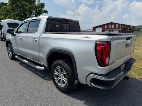 Used 2020 GMC Sierra 1500 SLE w/ SLE Value Package AWD/4WD image 3