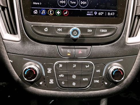 Used 2024 Chevrolet Malibu LT FWD image 32