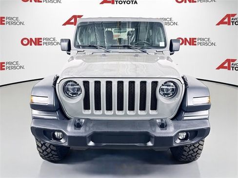 Used 2020 Jeep Wrangler Sport image 2