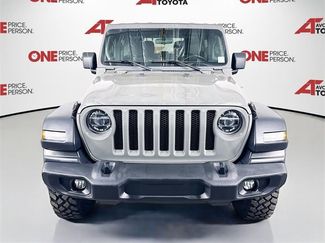 Used 2020 Jeep Wrangler Sport video 2