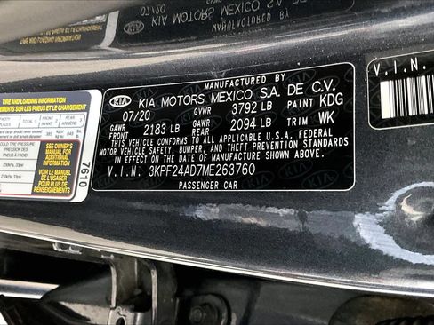 Used 2021 Kia Forte LXS FWD image 4