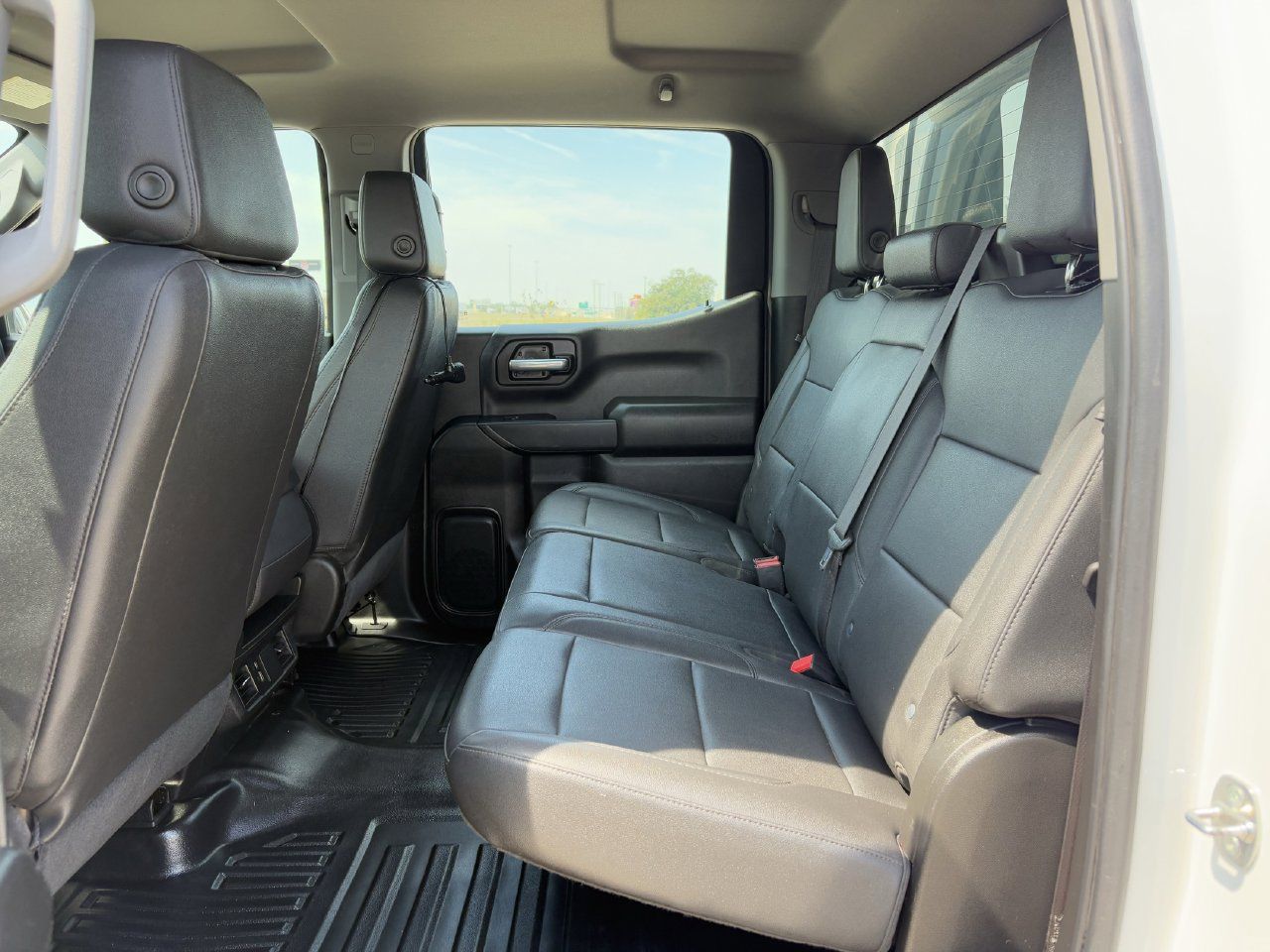 Used 2024 Chevrolet Silverado 1500 W/T w/ Trailering Package AWD/4WD image 27