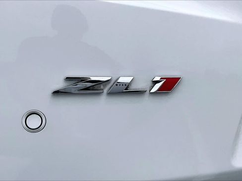 Used 2017 Chevrolet Camaro ZL1 RWD image 31
